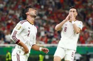 Spain's Fabian Ruiz, Gavi awarded weight in tomatoes for World Cup win