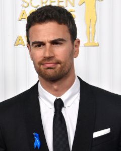 Theo James takes on mafia in 'The Gentlemen' Season 2 teaser