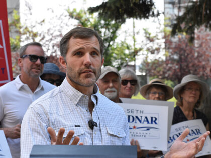 Seth Bodnar, an independent candidate for a U.S. Senate seat in Montana, speaks to support