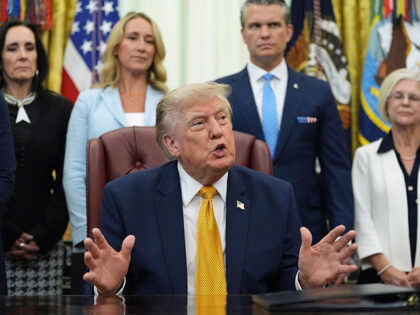 Title: Trump Image ID: 26215653592572 Article: President Donald Trump speaks during a meet