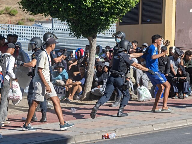 Ceuta Crisis: Three Moroccans Arrested for Throwing Corrosive Cocktails at Military
