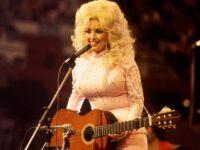 Watch: Dolly Parton Recounts Pulling Gun from Purse to Stop NYC Aggressor