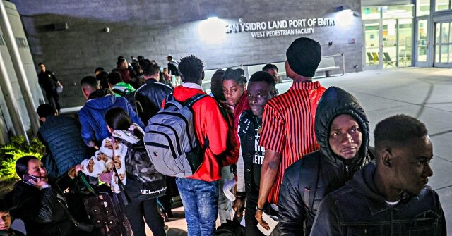 CNN: Haitians Self-Deporting to Canada After Trump Ends 'Temporary' Amnesty