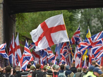 Britons Have More Negative View of Immigration Than at Brexit Referendum: Poll