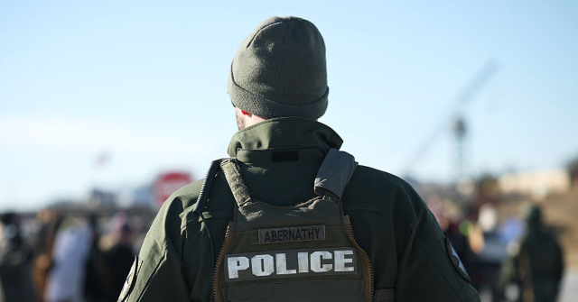 Iowa Asks Supreme Court to Uphold State Immigration Law