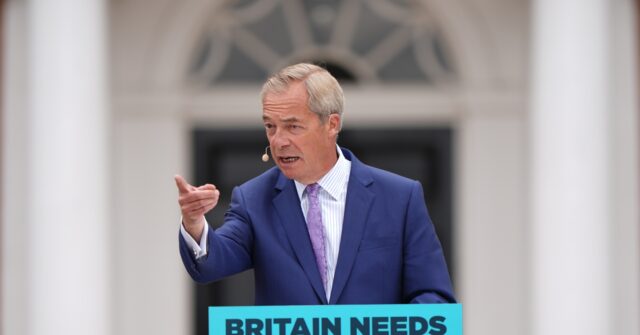 'Operation Fortress': Farage's Reform UK Vows to Deploy Royal Navy to Stop English Channel Migrant Crisis