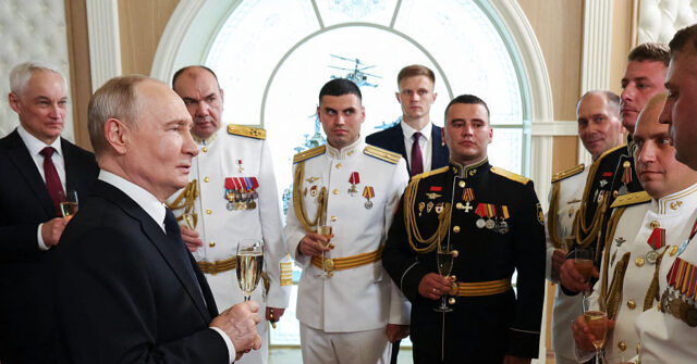 Kremlin Insider Warns of 'Semi-Military' Strikes Against Britain For Supporting Ukraine War Effort