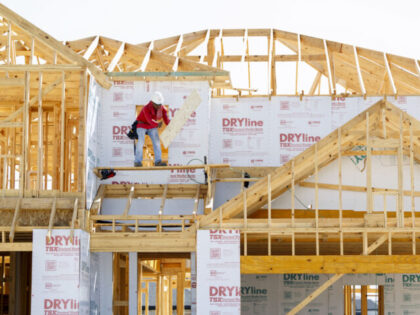 Homebuilder Sentiment Unexpectedly Improves But Remains Subdued