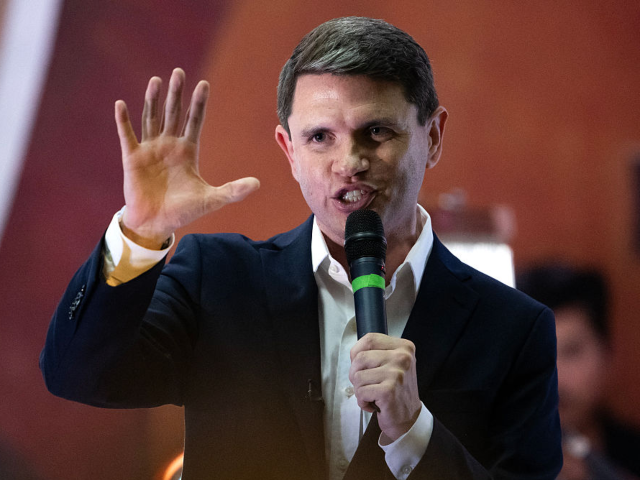 GettyImages-2291094069 Democratic candidate for US Senate James Talarico speaks during a campaign rally as part o