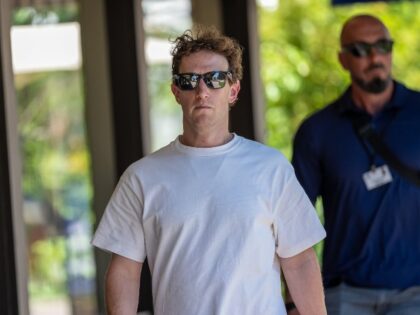 Mark Zuckerberg left stranded boaters behind