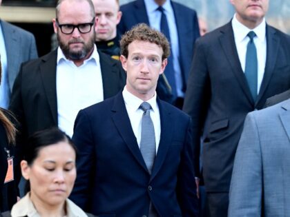 Mark Zuckerberg of Meta settles the case