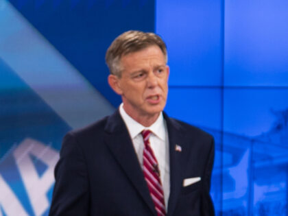 Oklahoma Republican gubernatorial candidates Gentner Drummond, left, and Mike Mazzei verba