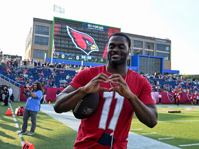 Cardinals Rookie RB Jeremiyah Love Buys Girlfriend $300K Lamborghini