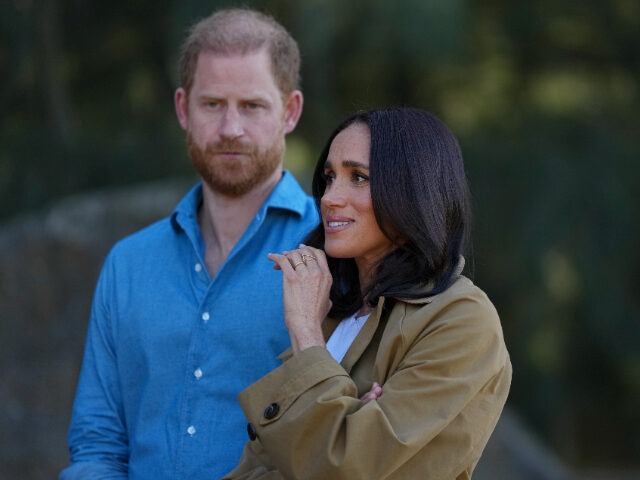 MELBOURNE, AUSTRALIA - APRIL 16: Prince Harry, Duke of Sussex and Meghan, Duchess of Susse