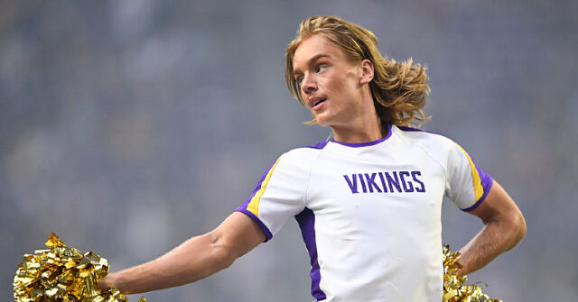 Vikings Male Cheerleader Blaize Shiek Posts Video Showing Off His 'Makeup Routine'