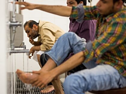 Dallas Airport Installing Foot Washing Stations for Muslim Travelers