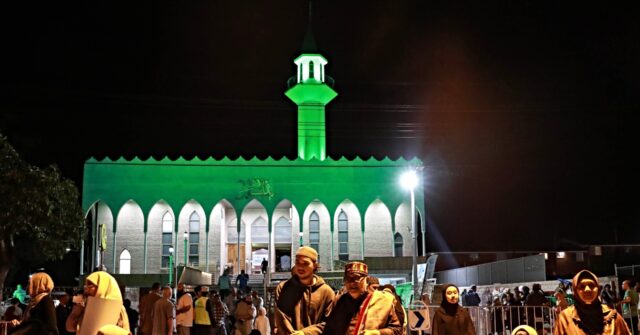 Aussie Council Mutes Mosque's Plan to Broadcast Islamic Call to Prayer