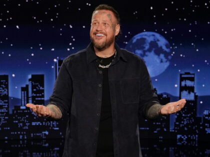 JIMMY KIMMEL LIVE! "Jimmy Kimmel Live!" airs every weeknight at 11:35 p.m. ET an