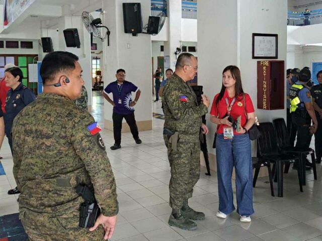 shot down shooter ZAMBOANGA CITY, PHILIPPINES - AUGUST 18: (----EDITORIAL USE ONLY - MANDATORY CREDIT - 'PNP