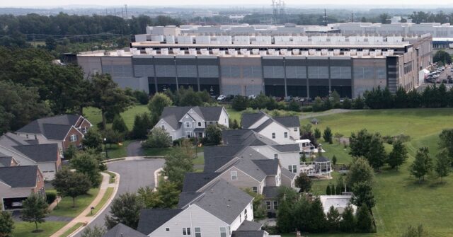 Data center backlash scrambles US midterm politics