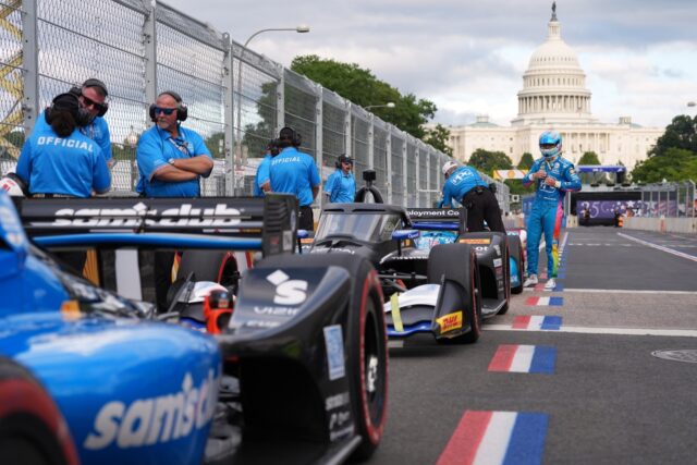 Trump leads the IndyCar prerace in the Beast before cars zoom through Washington’s streets