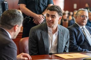 Luigi Mangione's state trial delayed to argue double jeopardy motion
