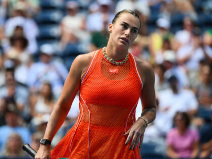 WATCH: Aryna Sabalenka Stops U.S. Open Match to Complain About Smell of Weed