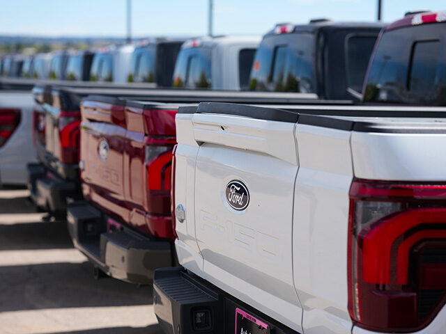 Ford Recalls 220,000 F-150 Trucks Due to Fuel Tanks Coming Loose, Falling Off