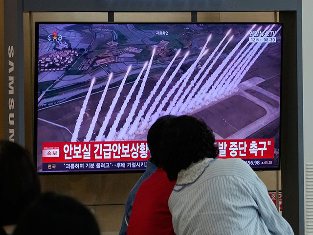 AP26254862805257 Title: Koreas Tensions Image ID: 26254862805257 Article: A TV screen shows a file photo of