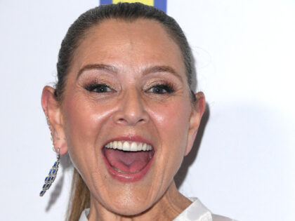 Camryn Manheim arrives at the Human Rights Campaign Los Angeles Dinner at Fairmont Century