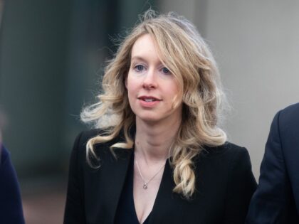 Elizabeth Holmes, founder of Theranos Inc., arrives at federal court in San Jose, Californ