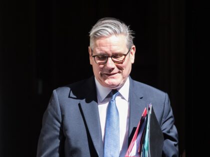 LONDON, UNITED KINGDOM - APRIL 22, 2026: British Prime Minister Sir Keir Starmer departs 1