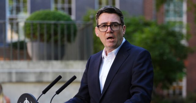 'Strong Indication' Iran Involved in Alleged Terror Plot on British Air Force Base, Says UK PM Burnham