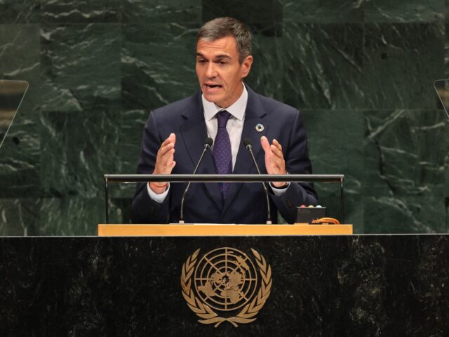 NEW YORK, NEW YORK - SEPTEMBER 23: Prime Minister of Spain Pedro Sanchez speaks during the