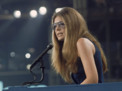 Feminist Gloria Steinem speaking at Democratic National Convention. (Photo by John Olso