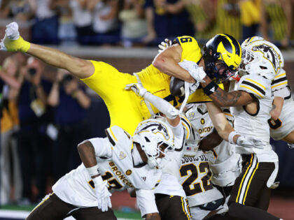 ‘Fire Everyone!’: Fans Blast Big Ten for Clock Confusion After Controversial Hail Mary 