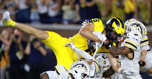 'Fire Everyone!': Fans Blast Big Ten for Clock Confusion After Controversial Hail Mary Finish in Michigan Game