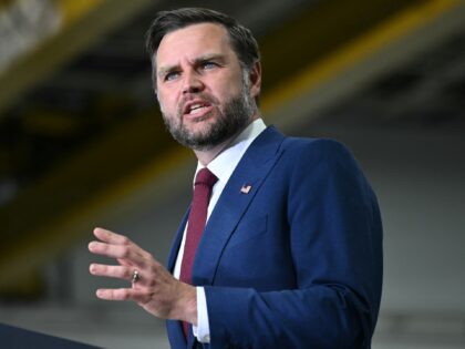 STERLING HEIGHTS, MICHIGAN - AUGUST 31: U.S. Vice President JD Vance speaks at a MAGA Inc.