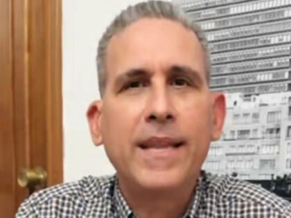 VIDEO: Venezuelan Regime Detains Dissident Mayor Hours After Return from Exile