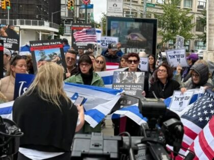 Hundreds of Israelis and Jewish Americans gathered in front of the Lincoln Center in NYC