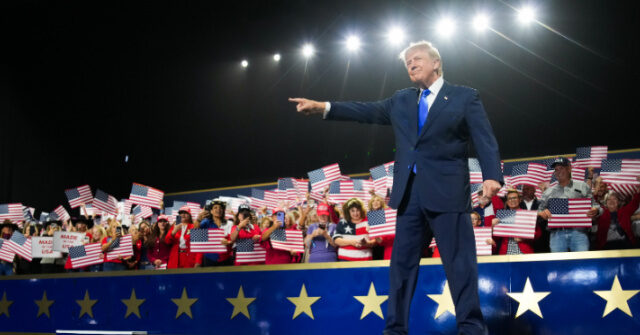Trump Pledges $5,000 Dividend to Each American if GOP Holds Congress