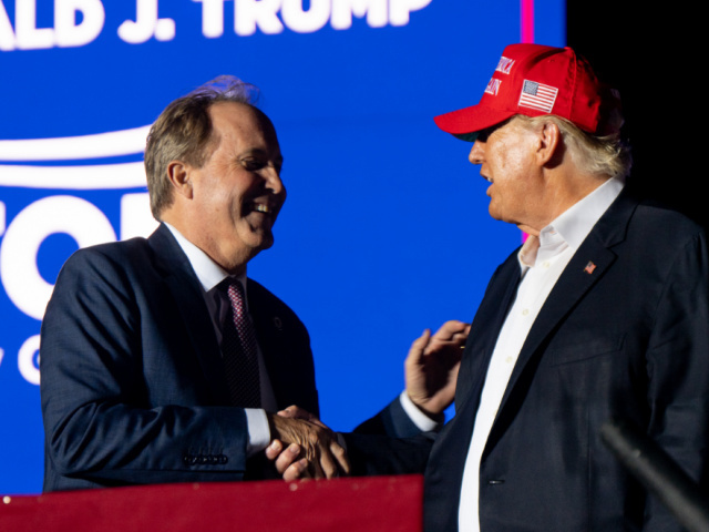 Trump-and-Tom-Paxton.jpeg