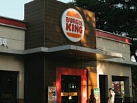 An unruly mob of 500 teenagers swarmed a Colorado Burger King and supermarket in a chaotic "takeover" on Sunday.