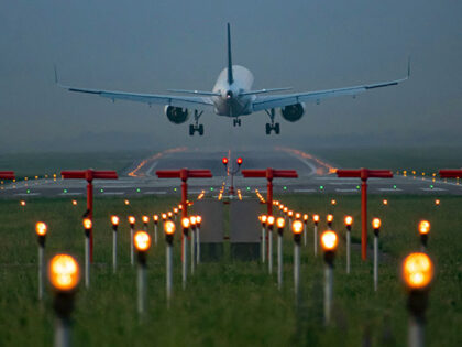 airport airplane runway