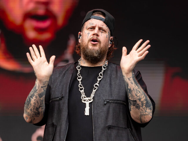 jellyrollBLM MUNICH, GERMANY - AUGUST 30: Jelly Roll performs onstage during Superbloom Festival on Aug