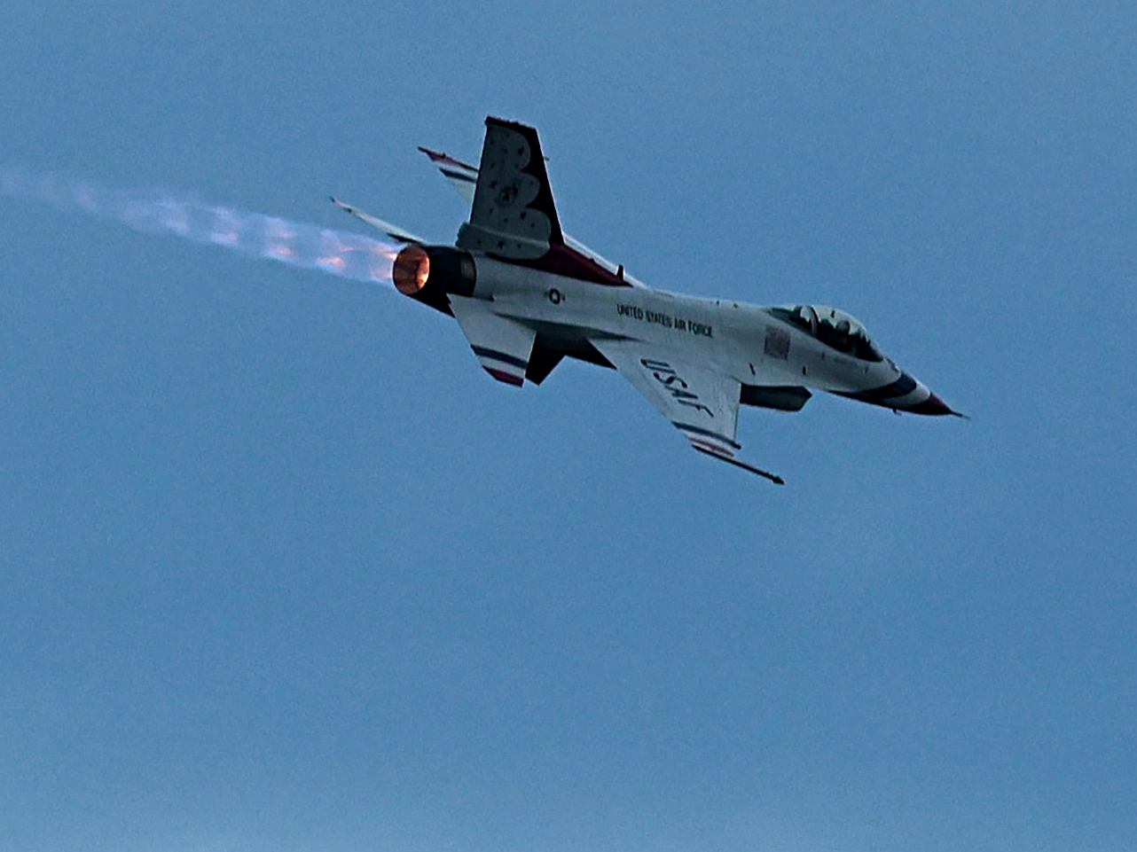 Fighter jet intercepts aircraft violating Camp David airspace