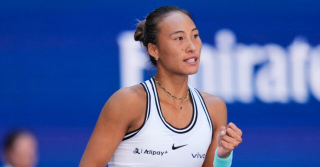Zheng Qinwen erases another 5-0 deficit and beats Iga Swiatek to reach the US Open quarterfinals