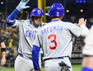 Alex Bregman homers three times to help Cubs set NL long ball record