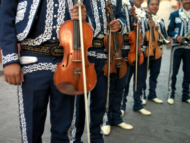WATCH: Mariachi Band Performs National Anthem Before Monday Night Football as Part of Latino Heritage Month