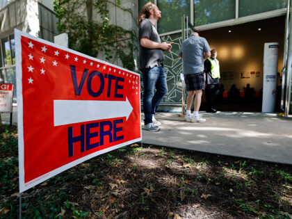 Poll: Jewish Voters Favor Republicans over Democrats by Nearly Two to One